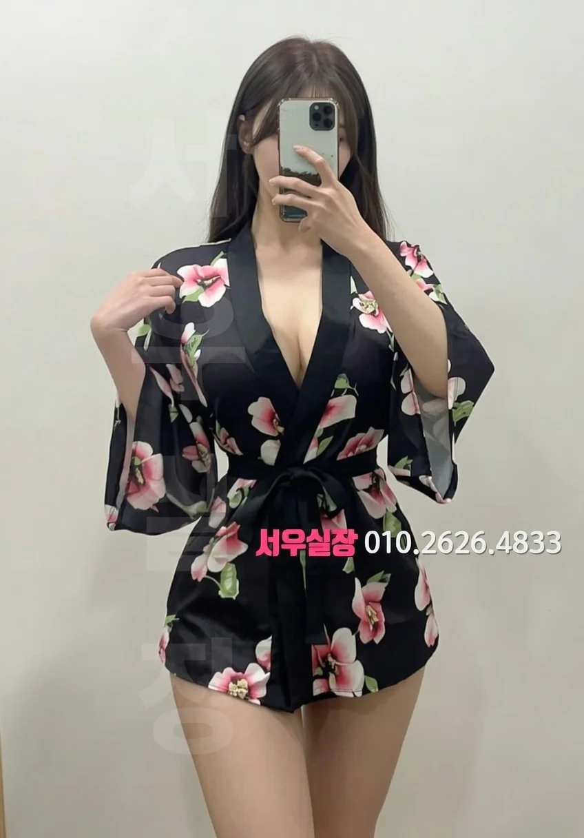 강남 셔츠룸 화이트룸 캐주얼 라운지 인테리어 3